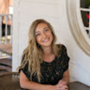 Meet your Posher, Carrie